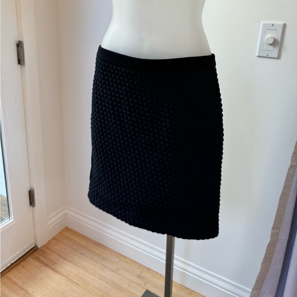 Axara Skirt - Picture 3 of 6